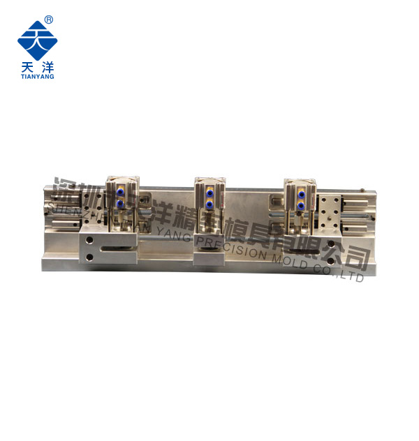 移動R角多用型   氣動打孔機(jī)