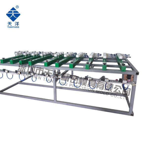 35個X25mm氣動打孔機(jī)