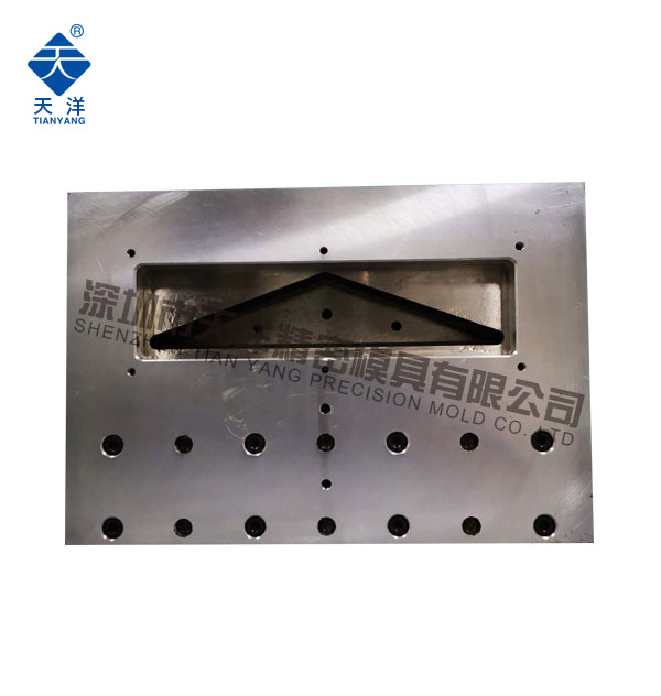 150X40X80mm氣動打孔機(jī)