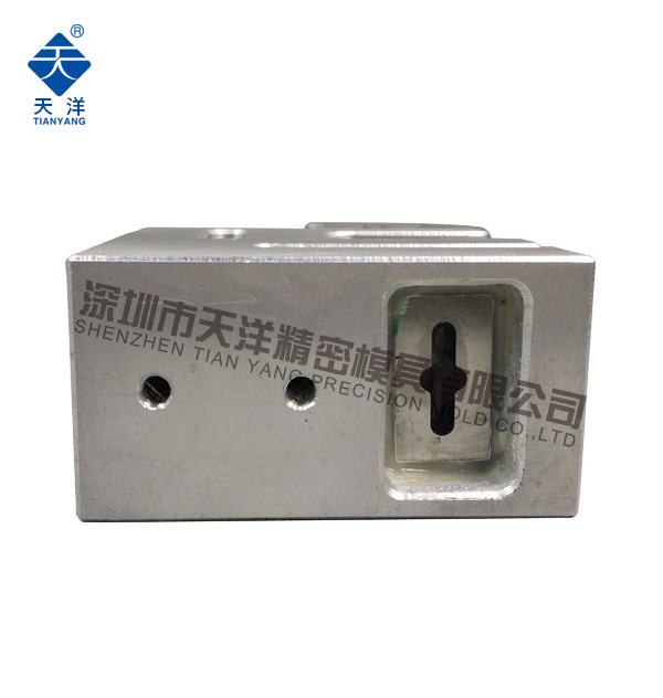 30X6X9mm氣動打孔機(jī)