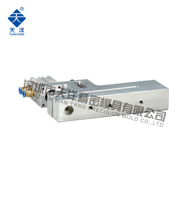 圓孔氣動(dòng)打孔機(jī)